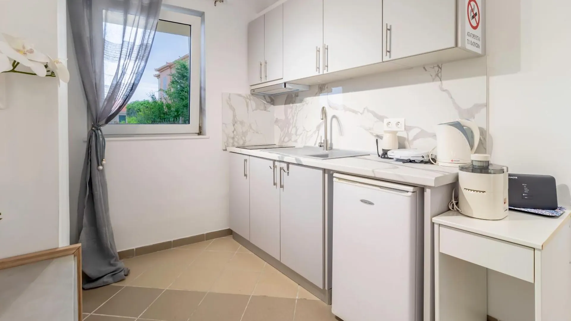 Billy'S Luxury Suites - 1 By Booking Kottas - Kriopigi 0*,
